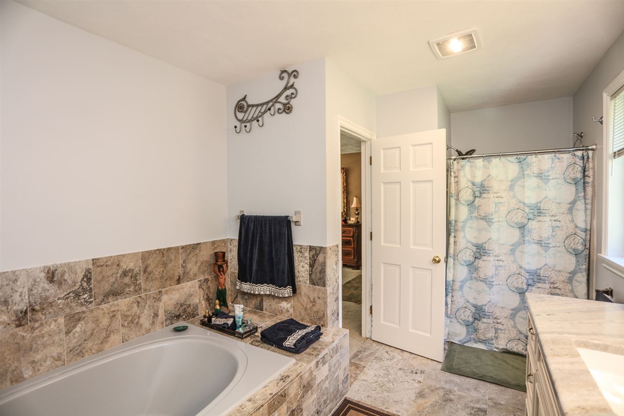 3 Red Fox Road Windham, NH 03087 - Photo 16 of 25
