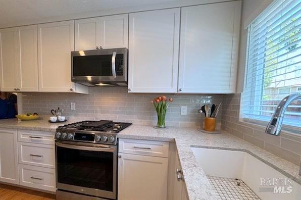 1428 Gold Way Rohnert Park, CA 94928 - Photo 20 of 45