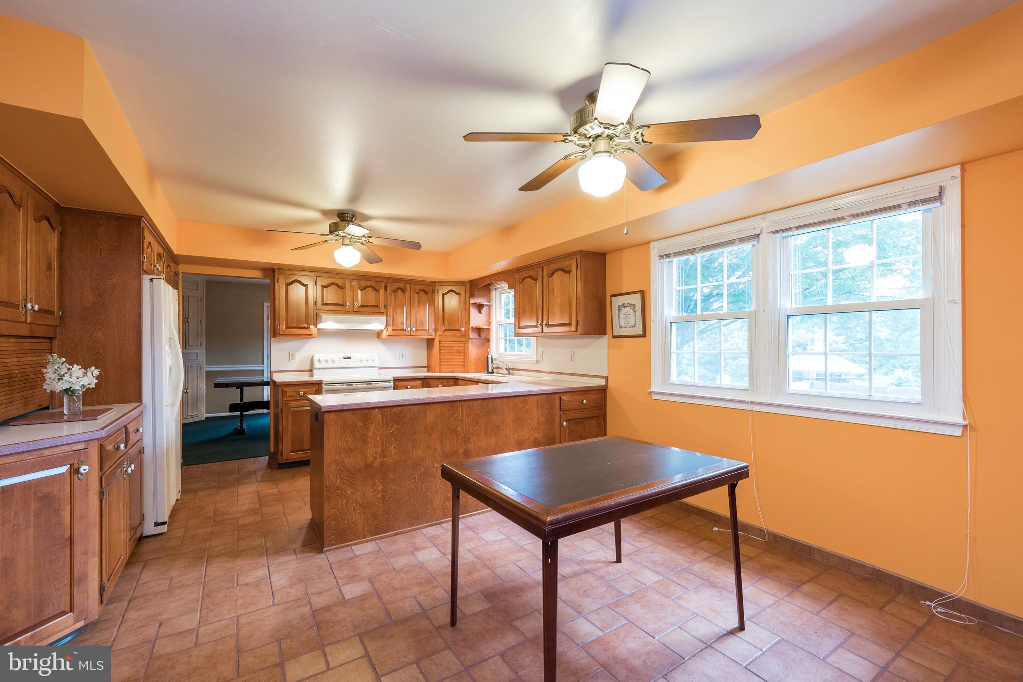 1820 St Peters Road Pottstown, PA 19465 - Photo 15 of 46