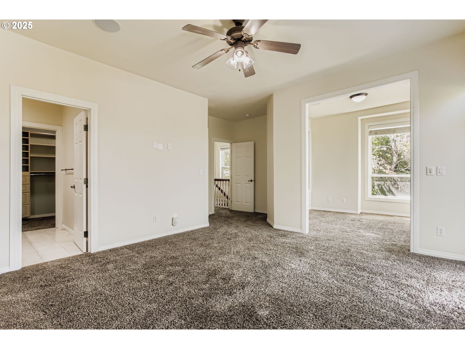 1616 Southwest Montgomery Street Portland, OR 97201 - Photo 17 of 32 Primary Bedroom
