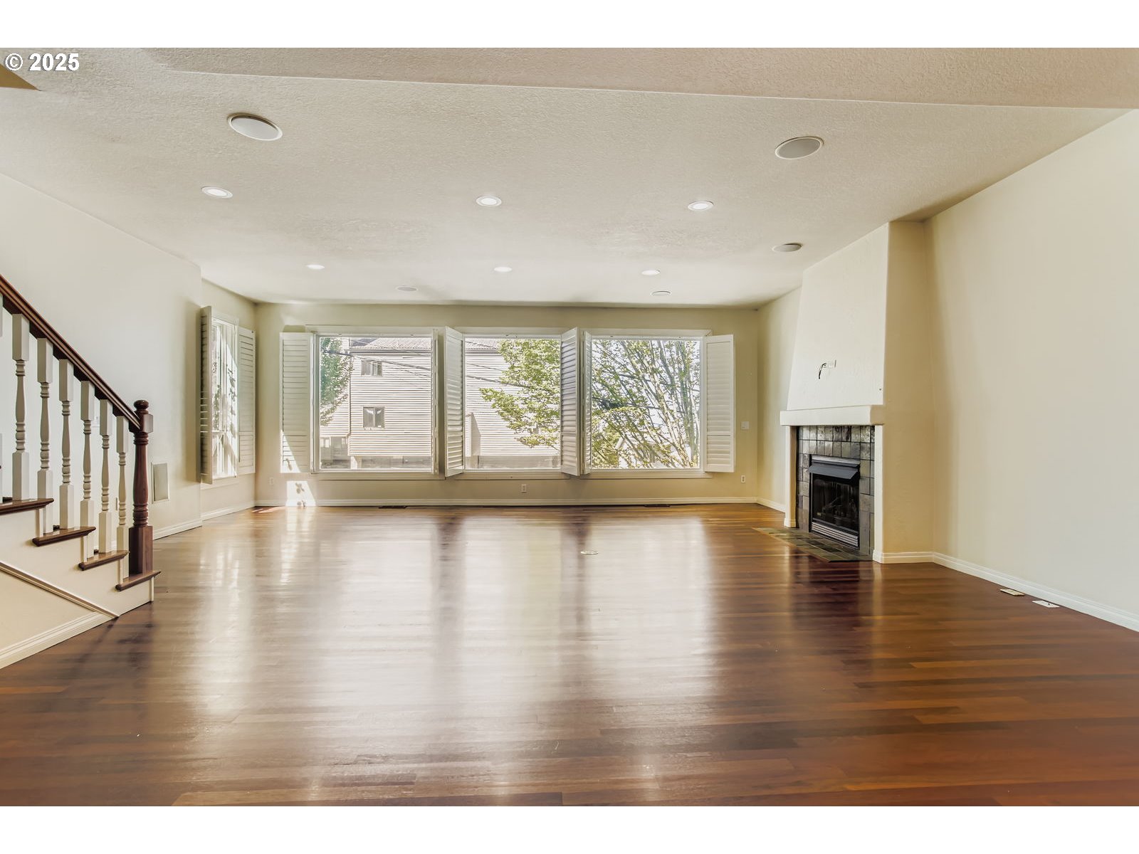 1616 Southwest Montgomery Street Portland, OR 97201 - Photo 5 of 32 Great Room