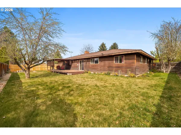 $559,000 | 2407 Northeast Libby Place, Bend, OR 97701