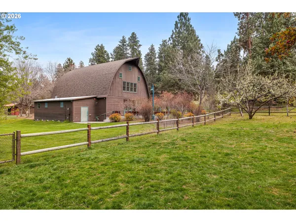 $559,000 | 2407 Northeast Libby Place, Bend, OR 97701