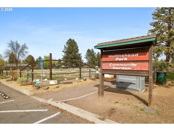 $559,000 | 2407 Northeast Libby Place, Bend, OR 97701