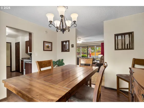 $559,000 | 2407 Northeast Libby Place, Bend, OR 97701