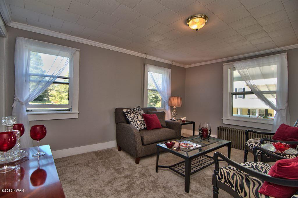 404 Ridge Street Honesdale, PA 18431 - Photo 10 of 55
