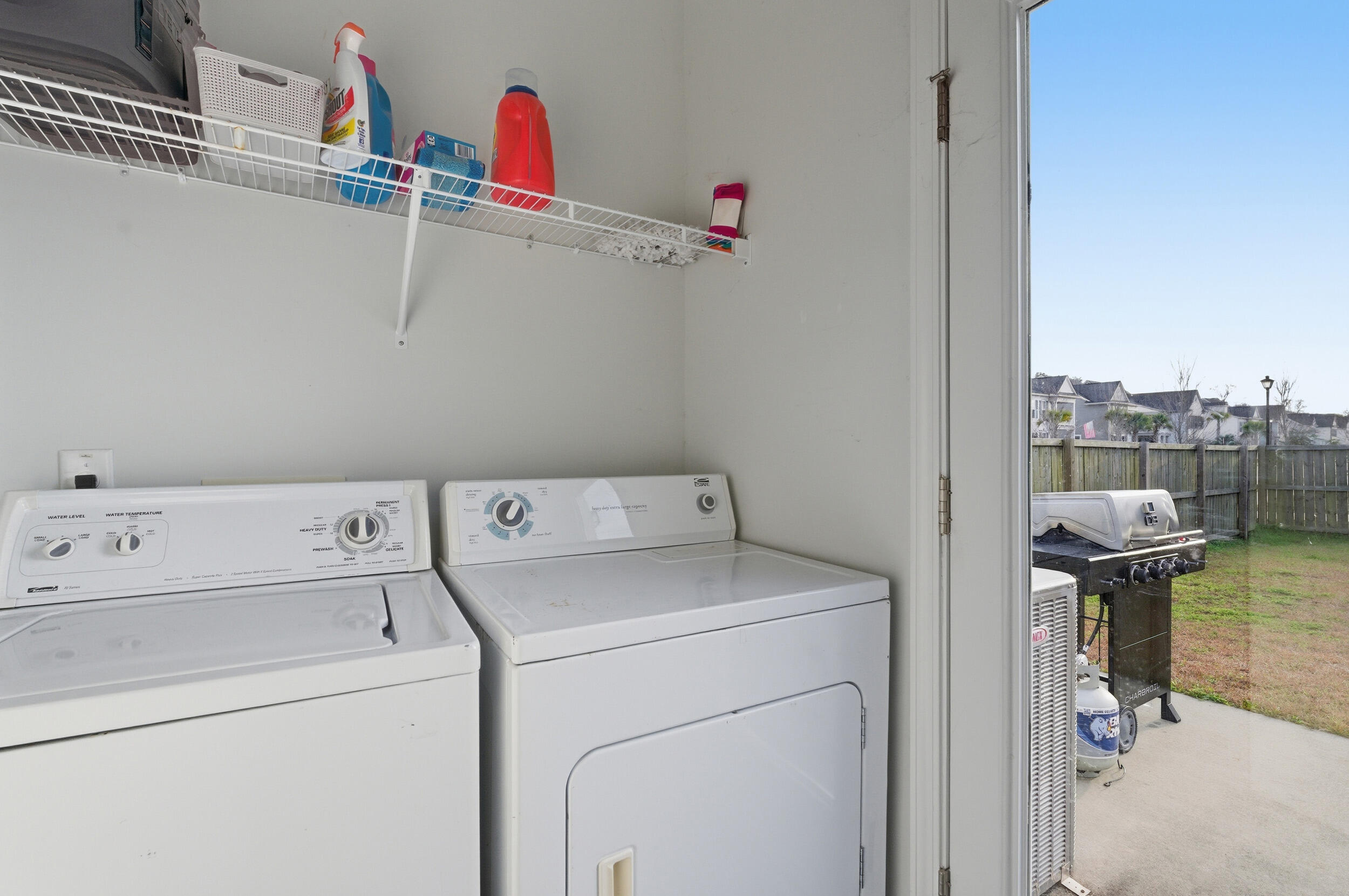 2101 Utsey Street Johns Island, SC 29455 - Photo 16 of 35 Andrew Flowers - 16laundry