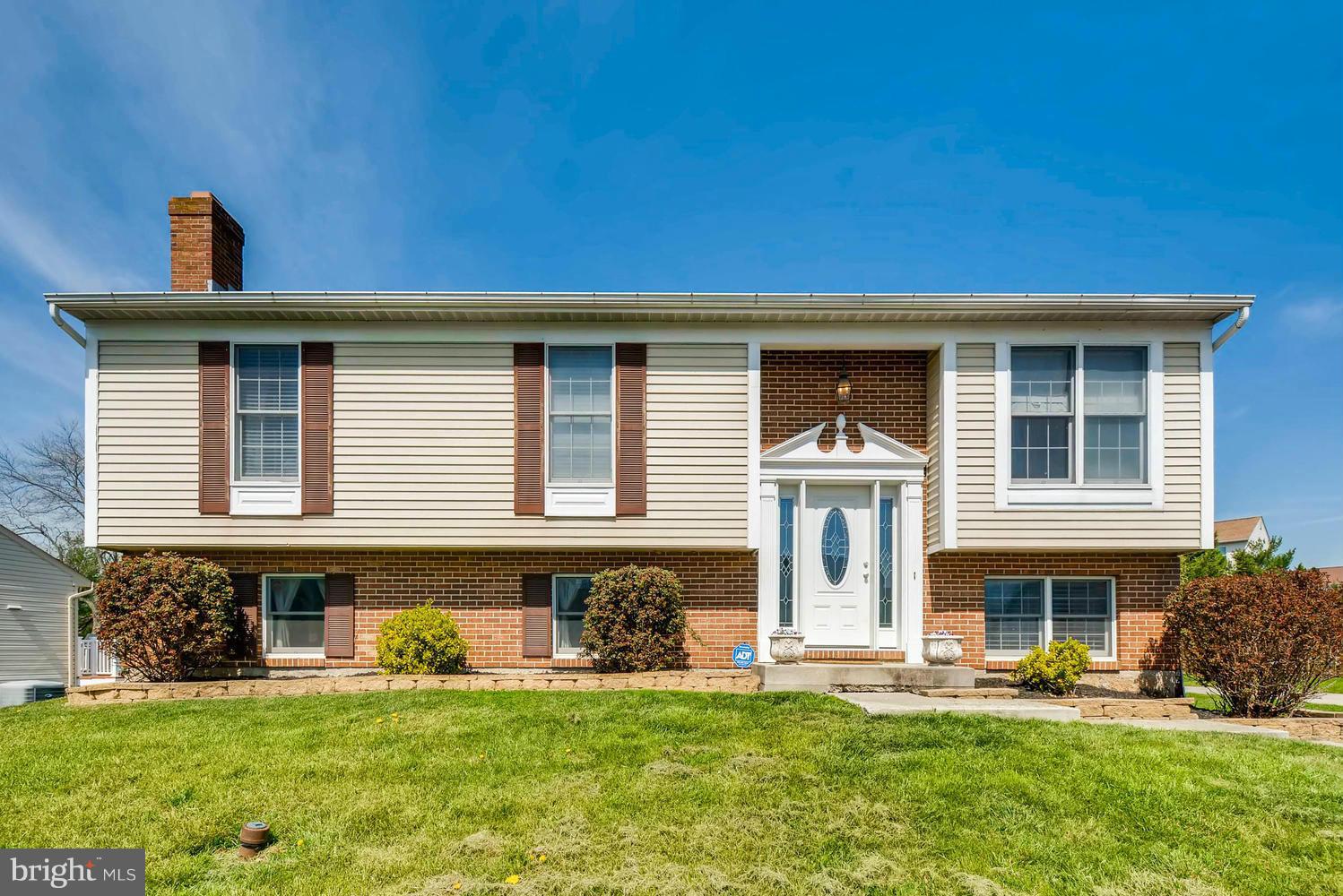 9216 Ramblebrook Road Baltimore, MD 21236 - Photo 1 of 30 Exterior (Front)