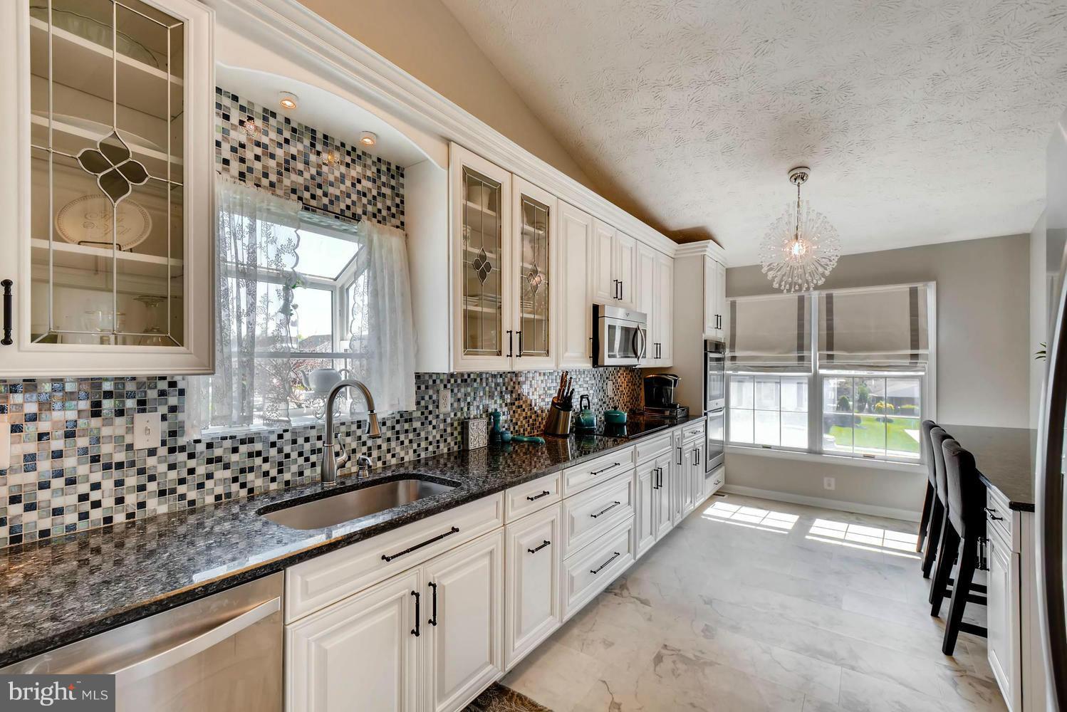 9216 Ramblebrook Road Baltimore, MD 21236 - Photo 6 of 30 Kitchen