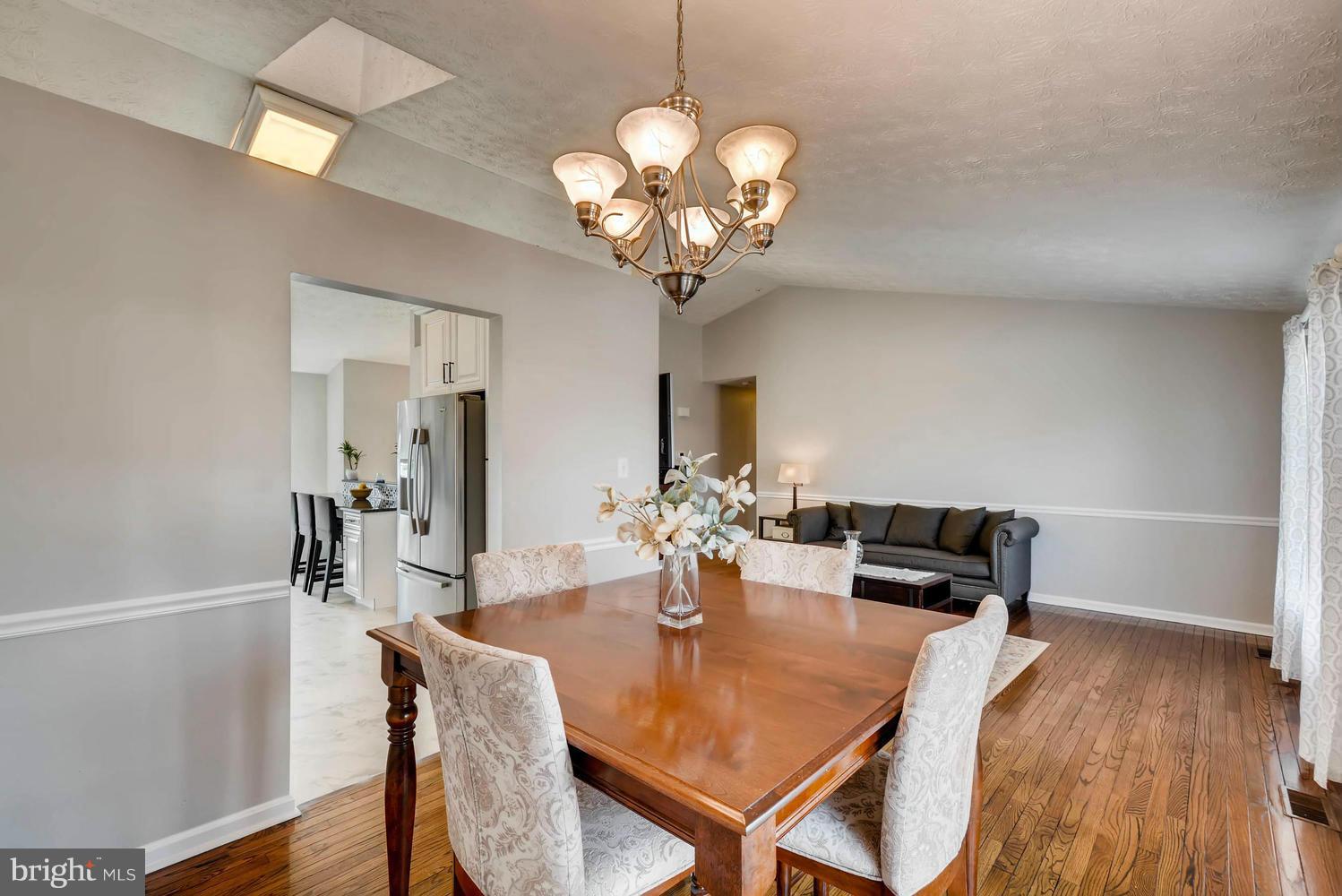 9216 Ramblebrook Road Baltimore, MD 21236 - Photo 9 of 30 Dining Room