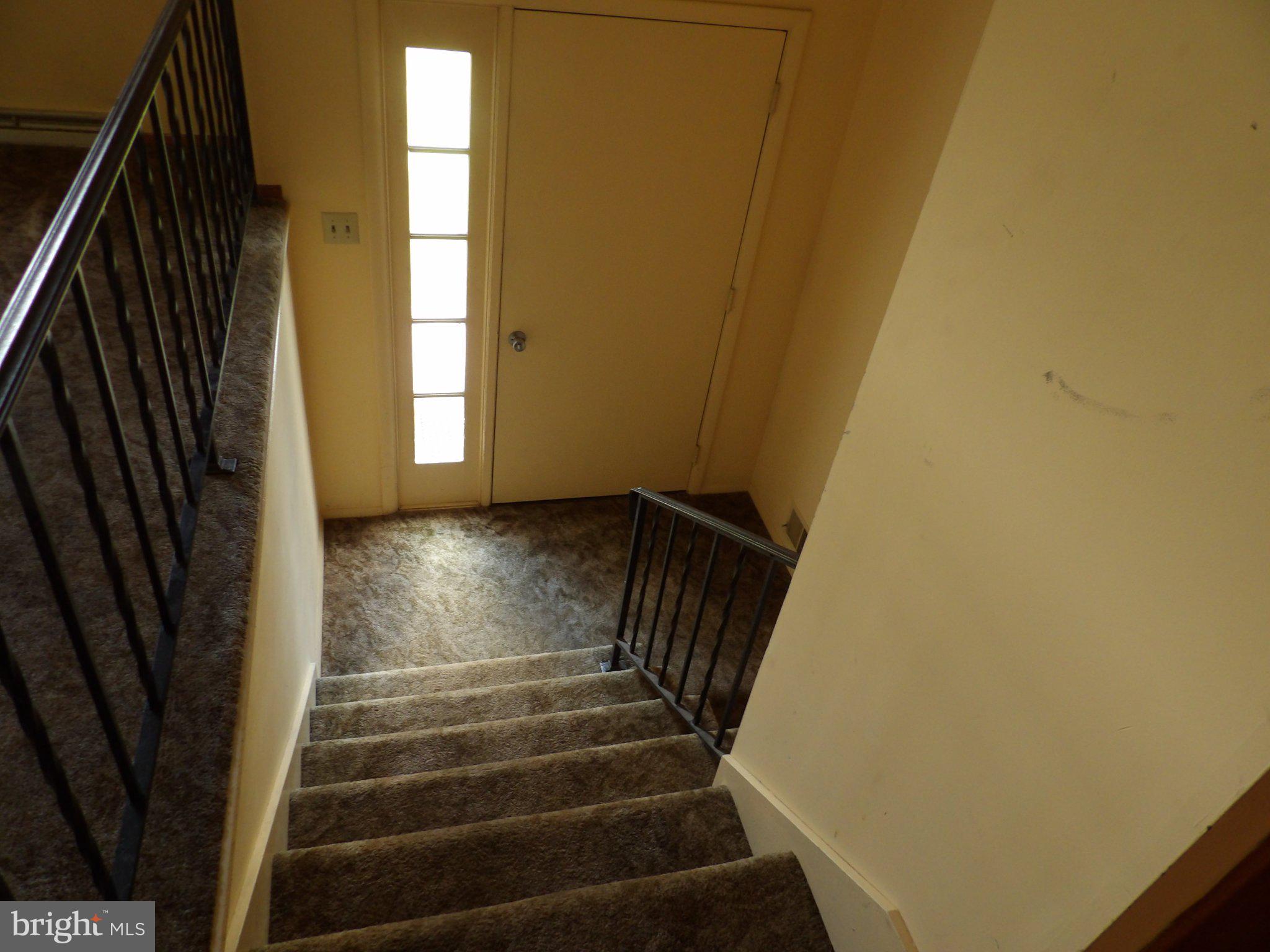 1045 Lockport Road Lewistown, PA 17044 - Photo 5 of 51 Inviting entryway with cozy stairs.