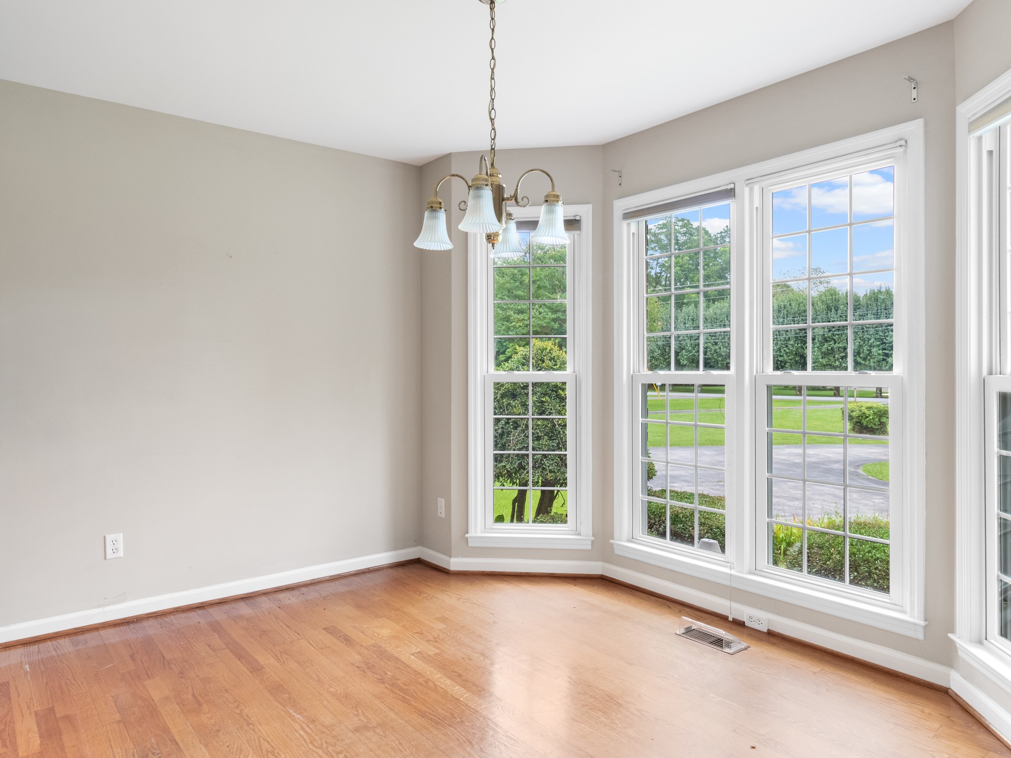 305 Short Springs Road Tullahoma, TN 37388 - Photo 19 of 43 Gallery Image 19