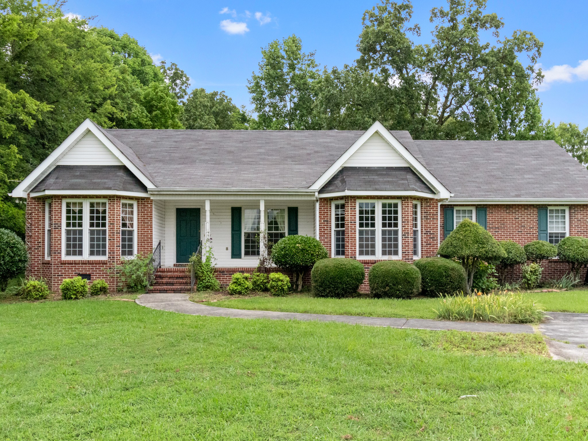 305 Short Springs Road Tullahoma, TN 37388 - Photo 4 of 43 Gallery Image 4