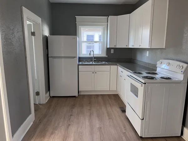 $975 | 2134 Hazel Street, Hopkinsville, KY 42240