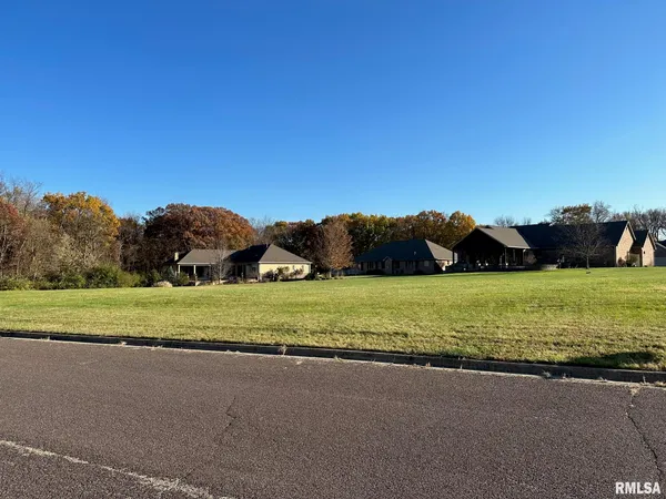 $59,900 | Lot 84 Dogwood Lane, Pekin, IL 61554