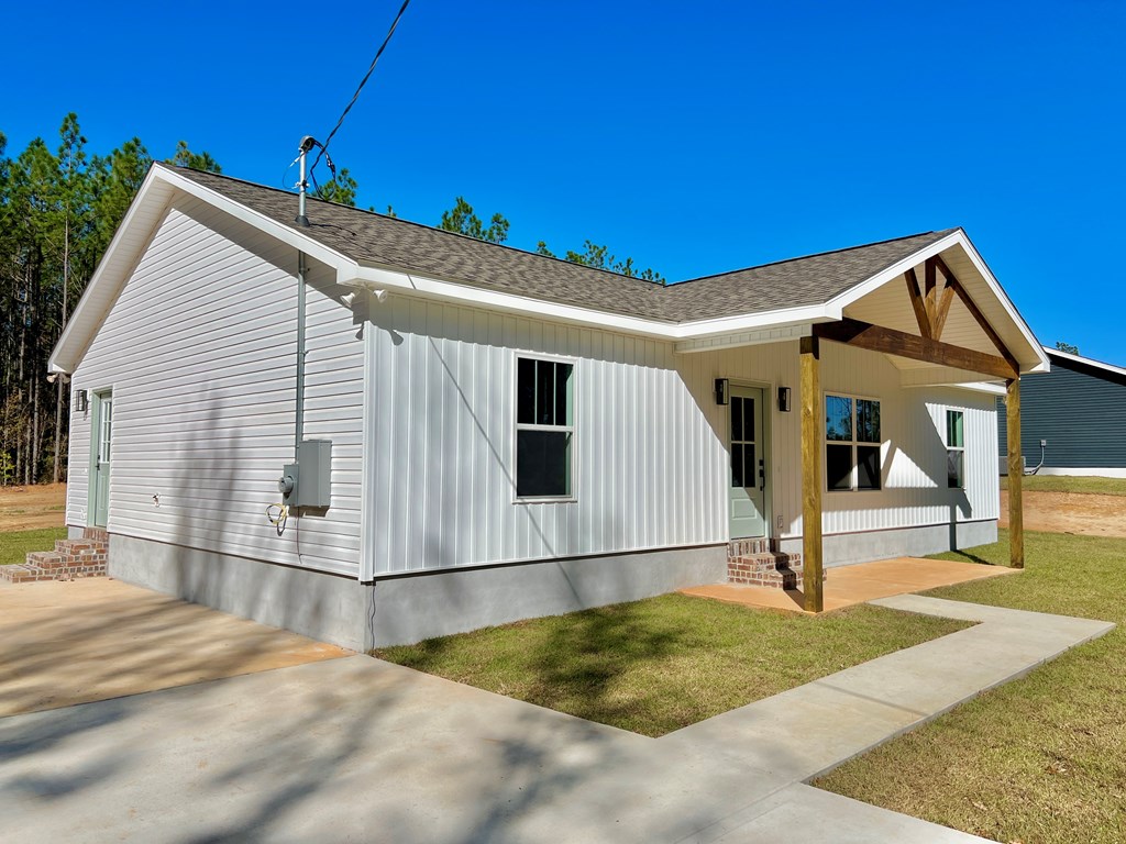 792 South Watford Road Slocomb, AL 36375 - Photo 10 of 38