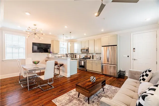 $2,335,000 | 1201 Baronne Street, New Orleans, LA 70113