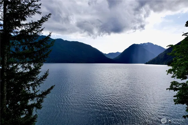 $359,000 | 961 North Potlatch Drive, Hoodsport, WA 98548