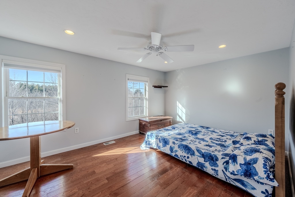 41 Boston Road, Unit 351 Billerica, MA 01862 - Photo 16 of 17 Gallery Image 16