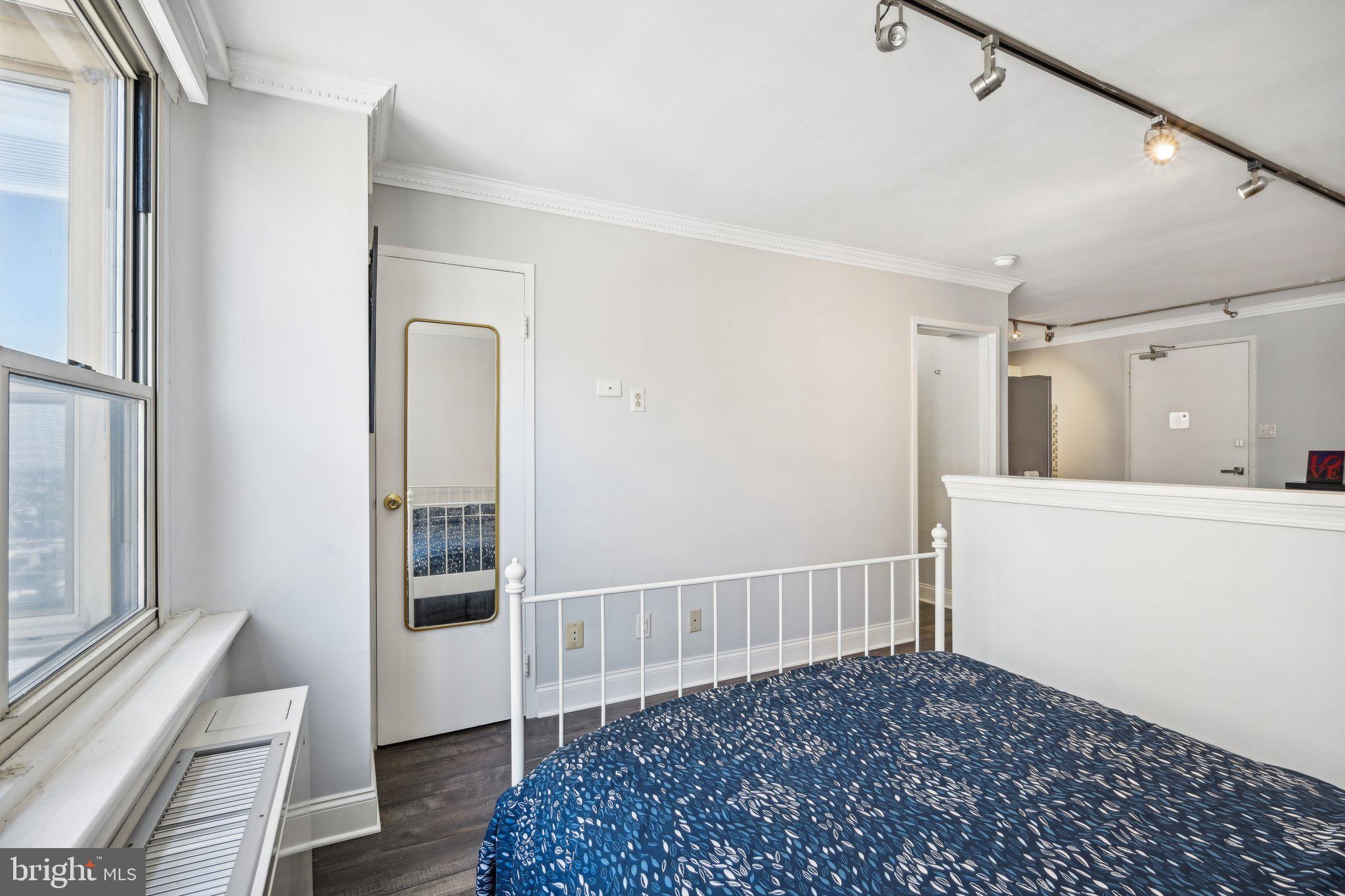 1810 Rittenhouse Square, Unit 1407 Philadelphia, PA 19103 - Photo 24 of 43 Gallery Image 24