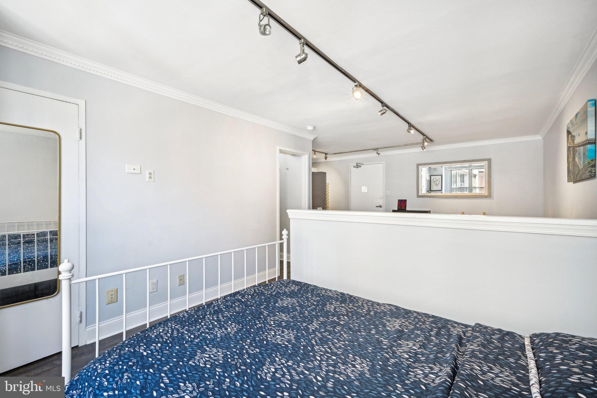 1810 Rittenhouse Square, Unit 1407 Philadelphia, PA 19103 - Photo 25 of 43 Gallery Image 25