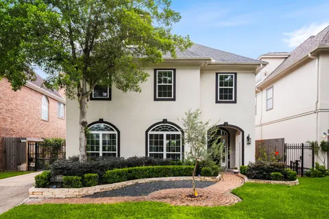 $1,375,000 | 4804 Willow Street, Bellaire, TX 77401