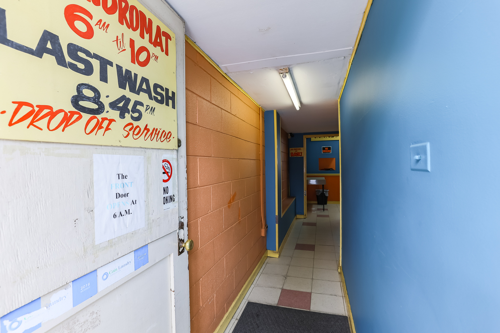 7242 Roosevelt Road Forest Park, IL 60130 - Photo 16 of 36 a view of hallway