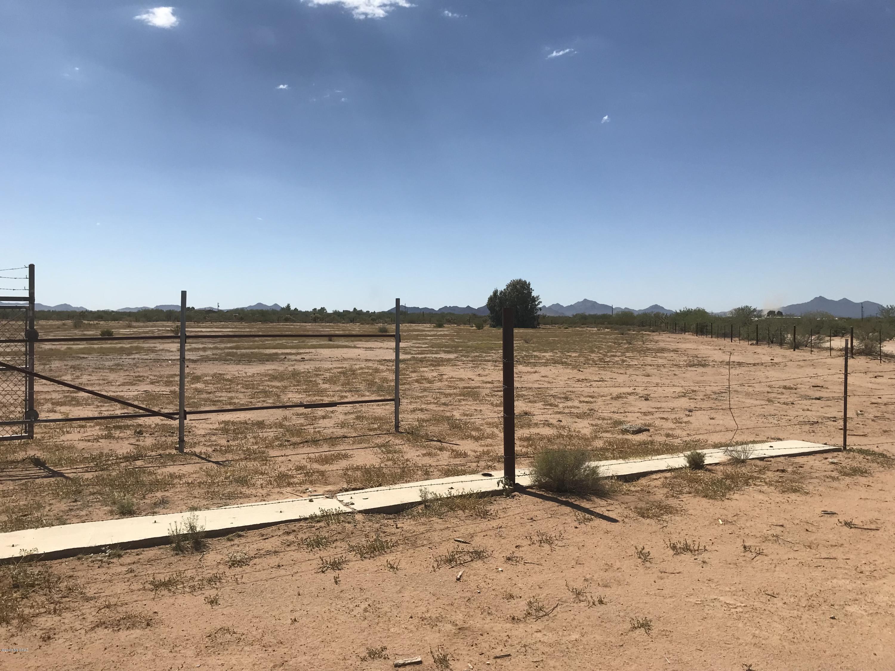7855 North Avra Road Tucson, AZ 85743 - Photo 6 of 12 Gallery Image 6