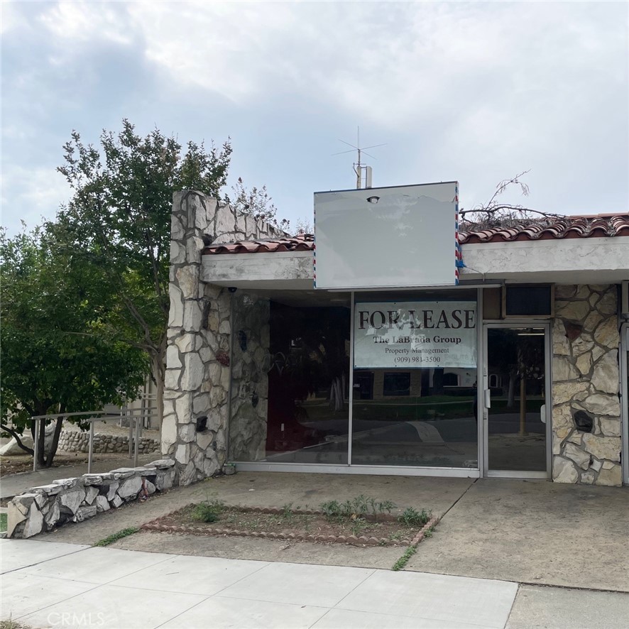 147 North Euclid Avenue Upland, CA 91786 - Photo 3 of 8 a view of a building with a outdoor space