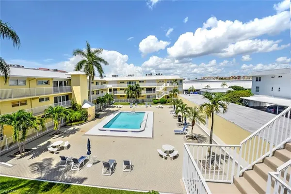 $3,900 | 1100 8th Avenue South, Unit 106C, Naples, FL 34102