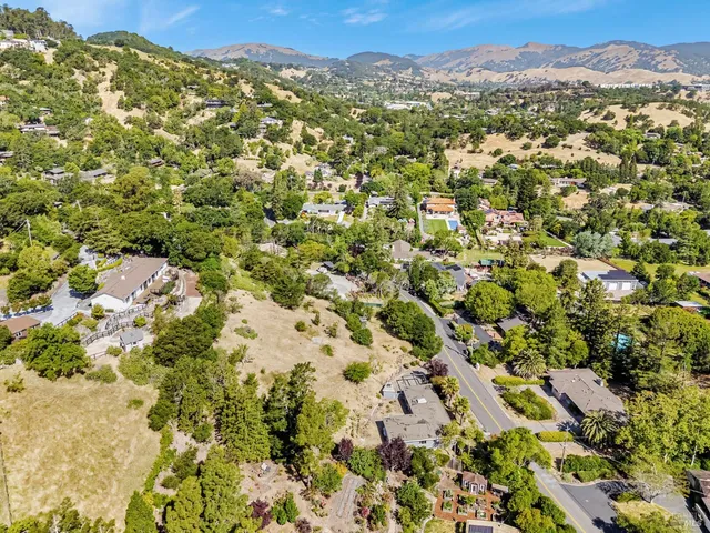 $1,375,000 | 65 Circle Road, San Rafael, CA 94903