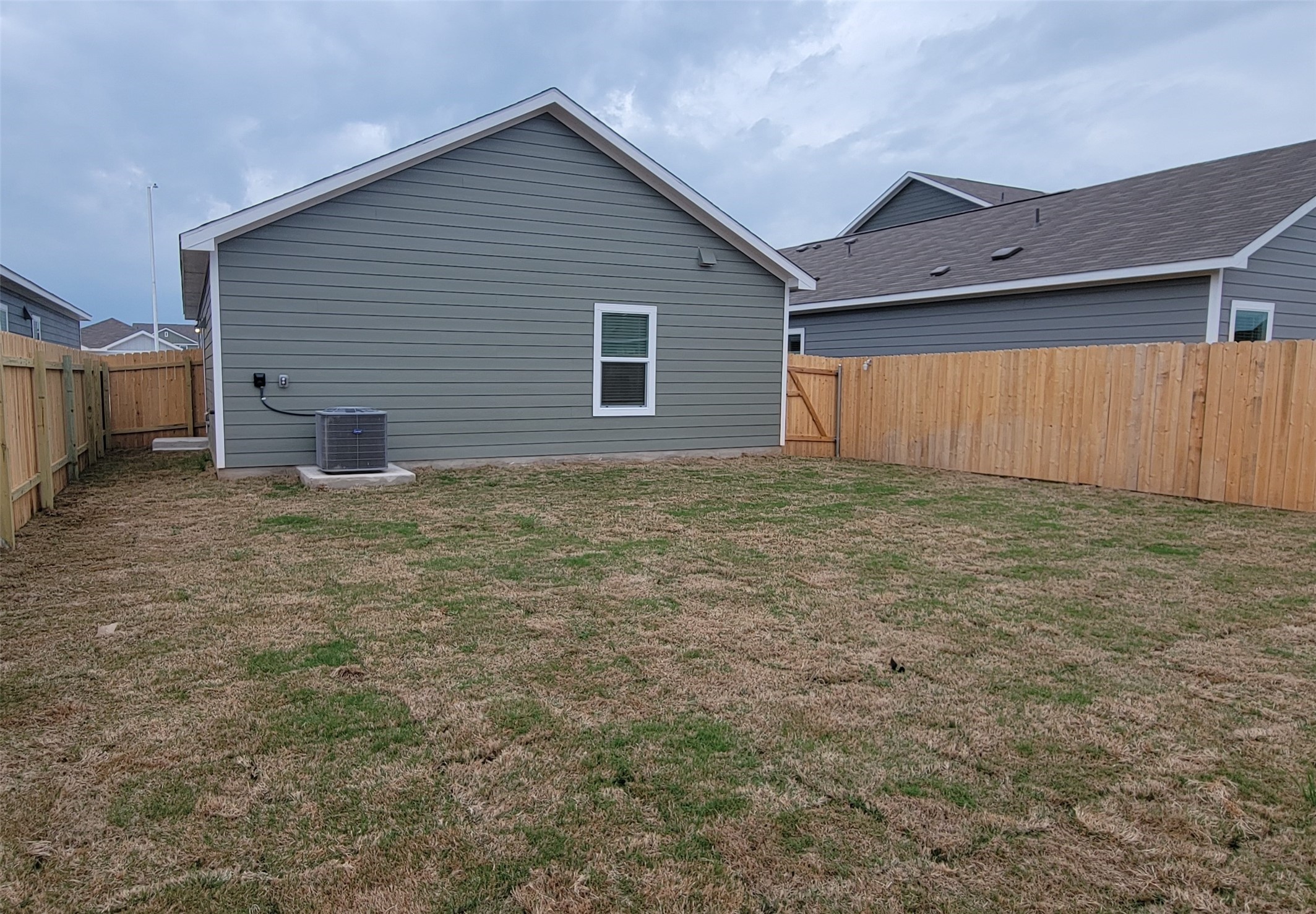 421 Bullhead Road Bastrop, TX 78602 - Photo 22 of 24 Gallery Image 22
