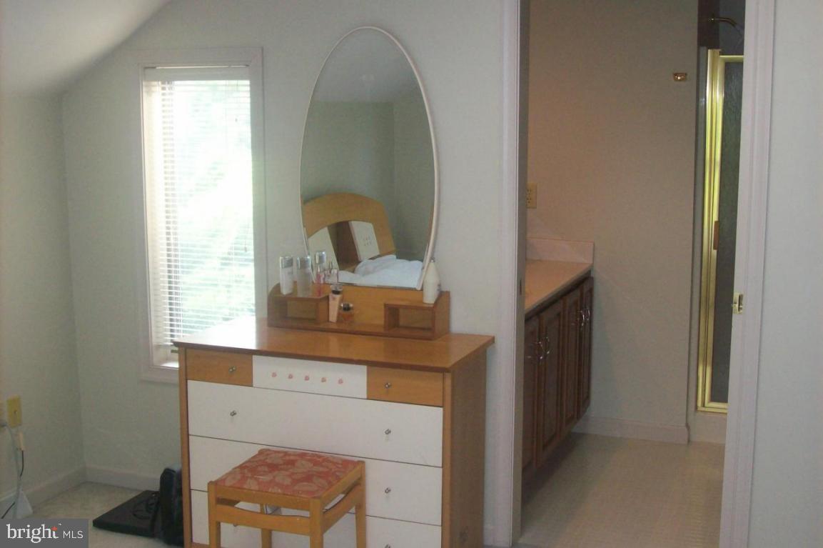 305 Memorial Road Lititz, PA 17543 - Photo 13 of 20