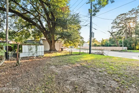 $108,000 | 253 Sherwood Drive, Lafayette, LA 70501