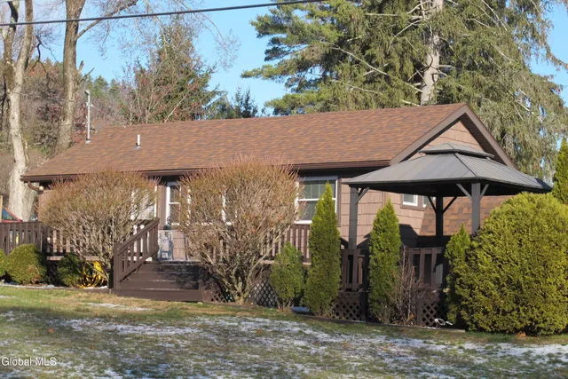 $682,000 | 17 Beckers Drive, Bolton, NY 12824