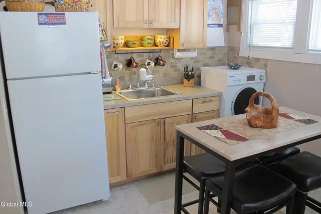 $682,000 | 17 Beckers Drive, Bolton, NY 12824