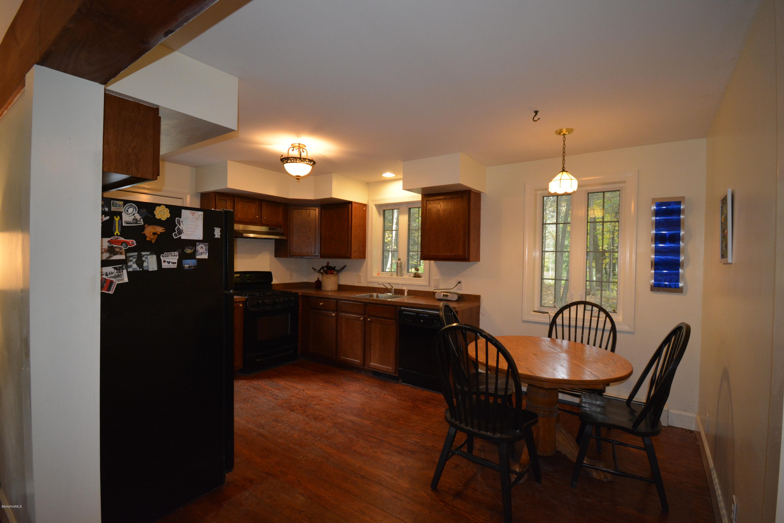 828 Salisbury Road Sheffield, MA 01257 - Photo 14 of 20 Kitchen w/Dining Area