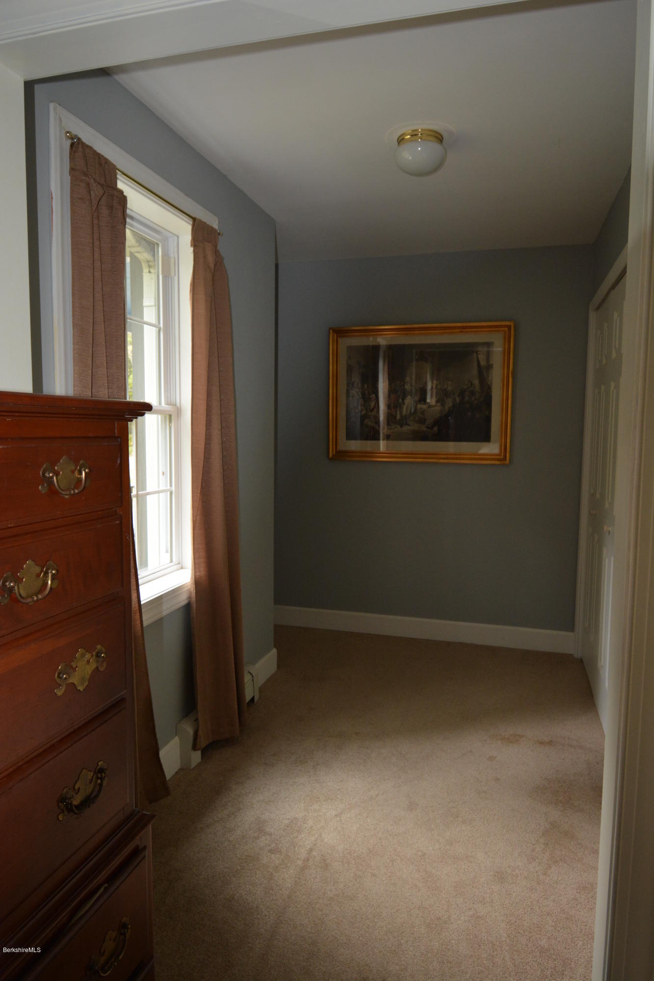 828 Salisbury Road Sheffield, MA 01257 - Photo 17 of 20 Master closet