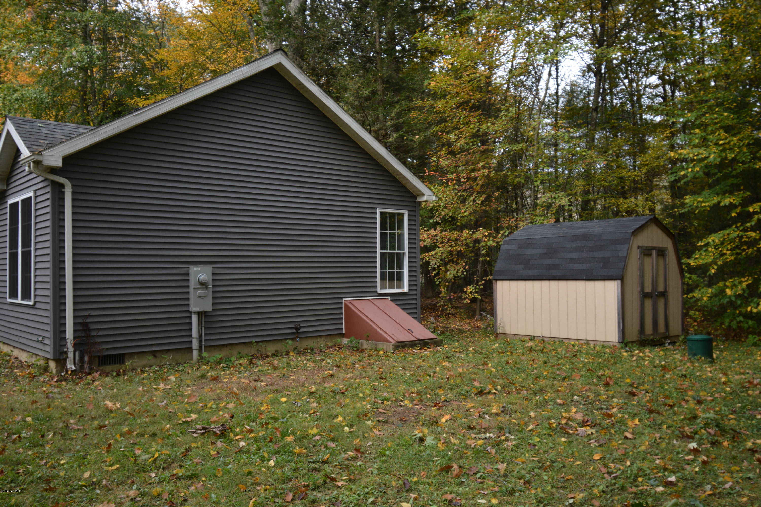828 Salisbury Road Sheffield, MA 01257 - Photo 6 of 20 East side
