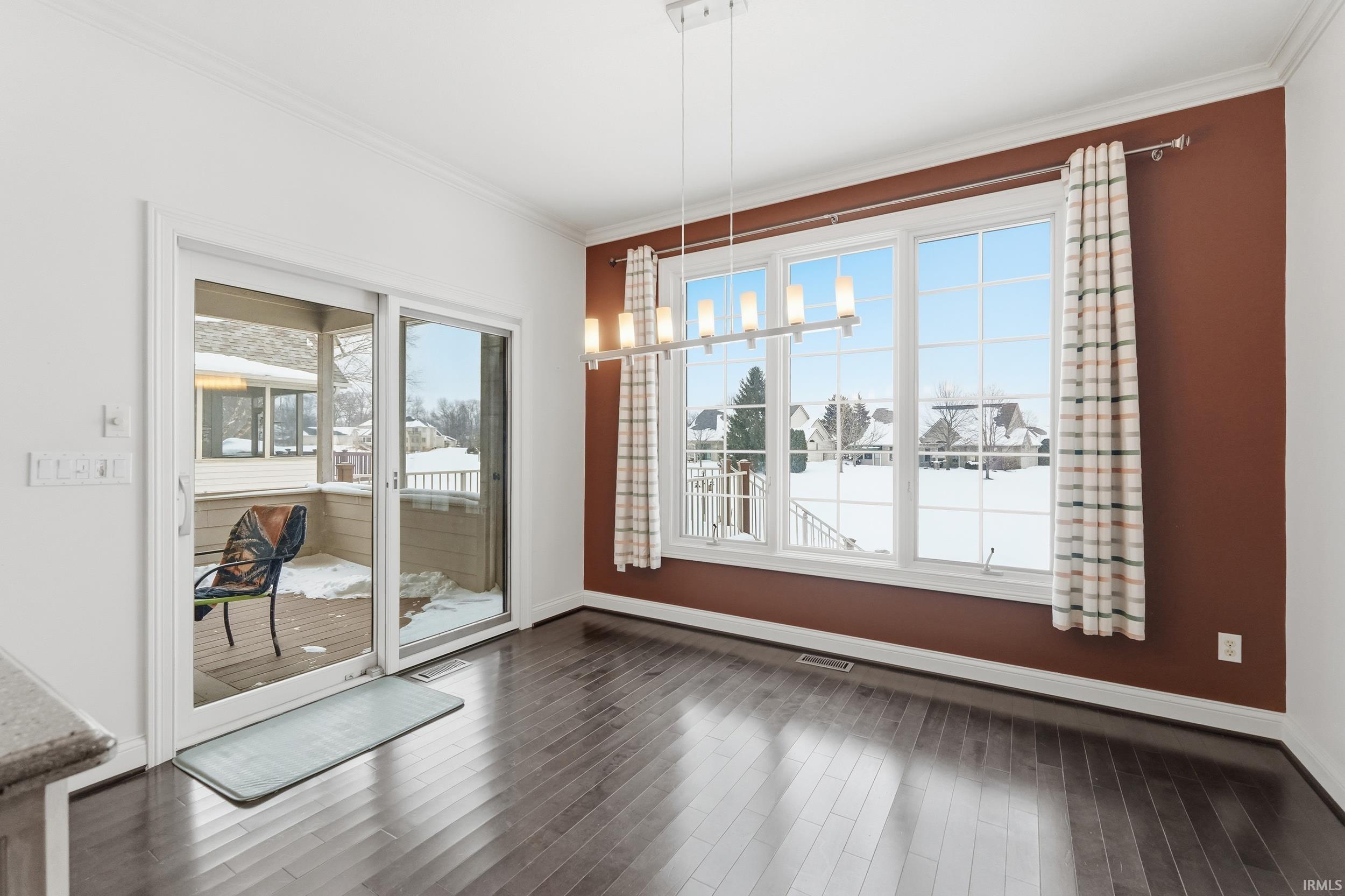 10630 Maple Springs Cove Fort Wayne, IN 46845 - Photo 11 of 36