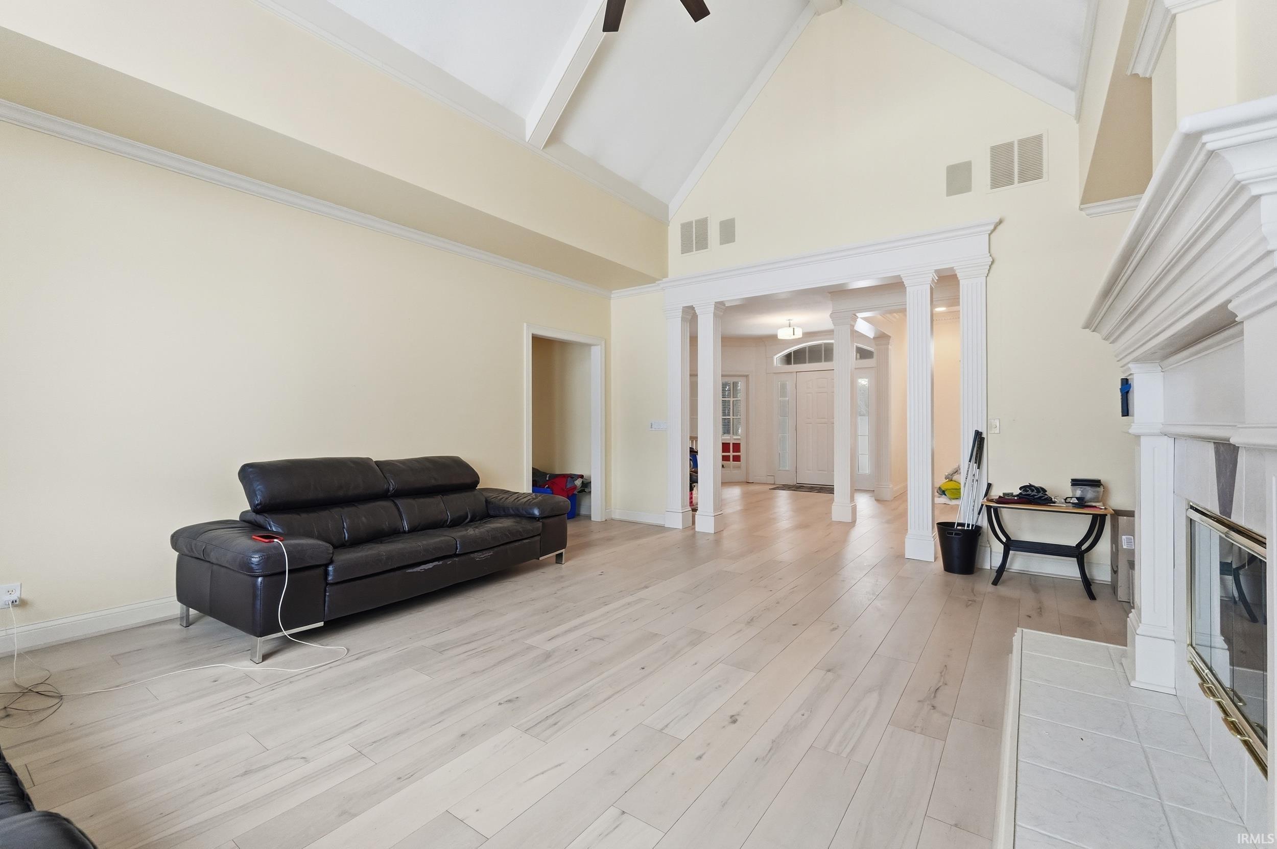 10630 Maple Springs Cove Fort Wayne, IN 46845 - Photo 5 of 36