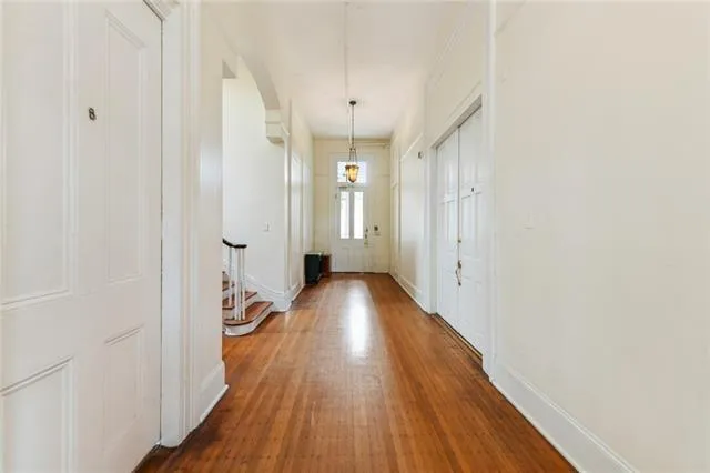 $1,100 | 1631 Esplanade Avenue, Unit C, New Orleans, LA 70116