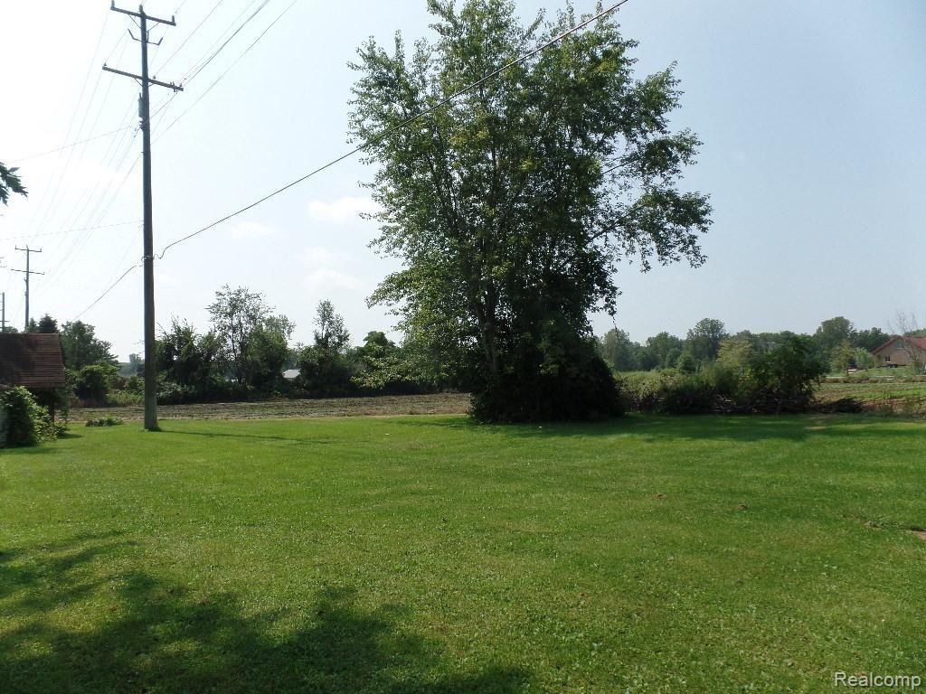 18308 Inkster Road Romulus, MI 48174 - Photo 13 of 35