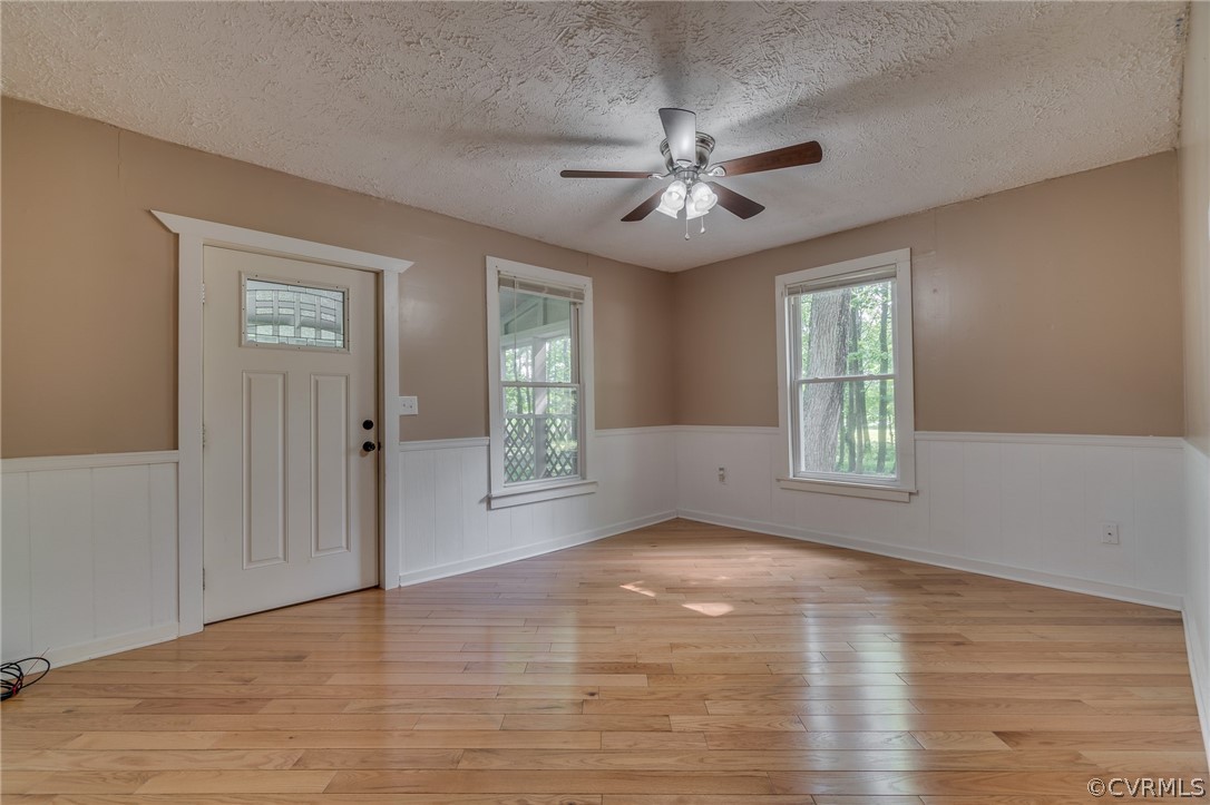 1429 Fredericks Hall Road Bumpass, VA 23024 - Photo 4 of 30 a view of an empty room with a window