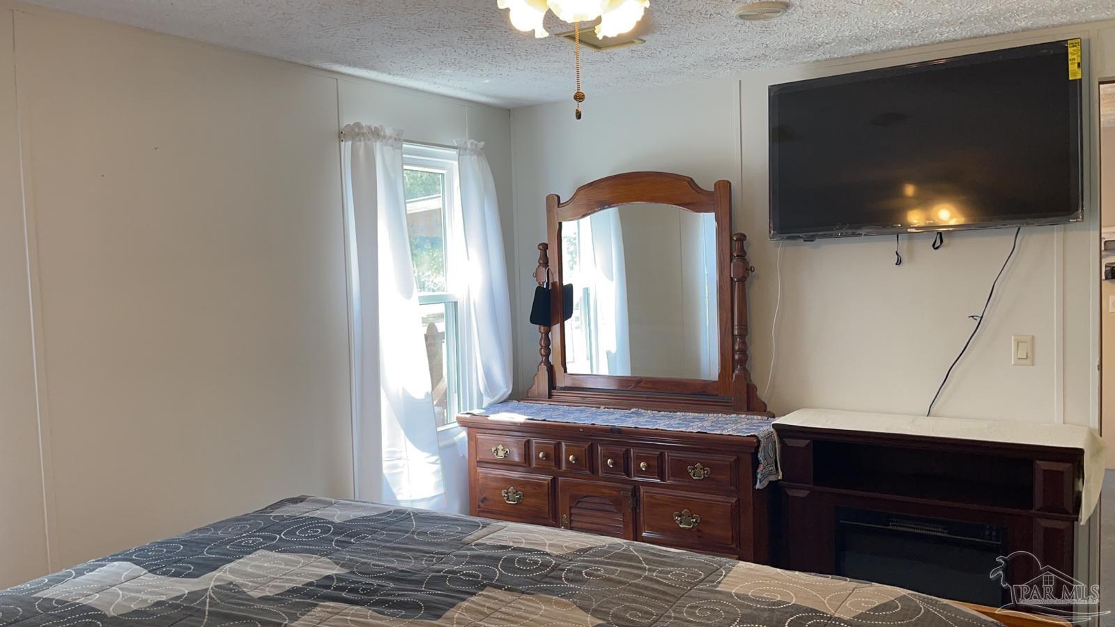 608 Benjulyn Road Cantonment, FL 32533 - Photo 15 of 50 Gallery Image 15