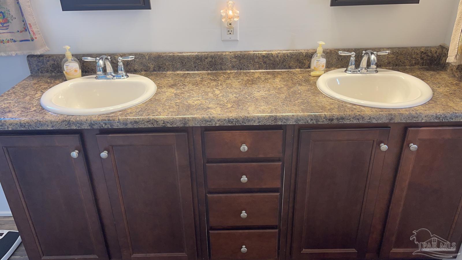 608 Benjulyn Road Cantonment, FL 32533 - Photo 28 of 50 Gallery Image 28
