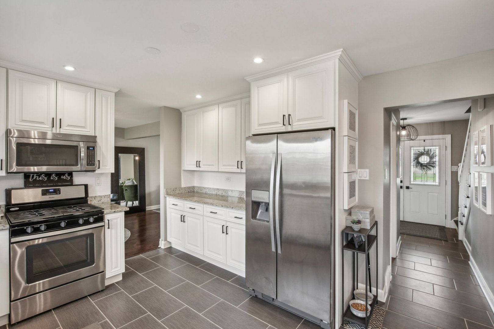 1828 Kings Point Drive North Addison, IL 60101 - Photo 18 of 42 Gallery Image 18