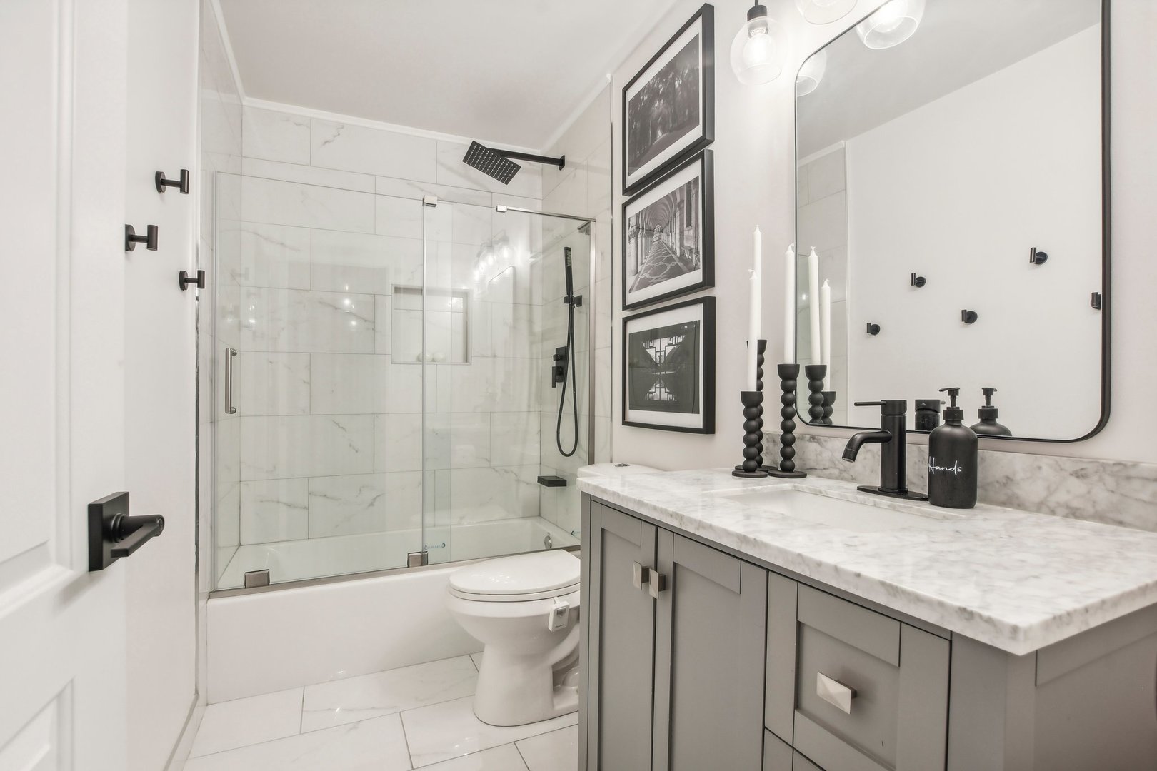 1828 Kings Point Drive North Addison, IL 60101 - Photo 19 of 42 Gallery Image 19