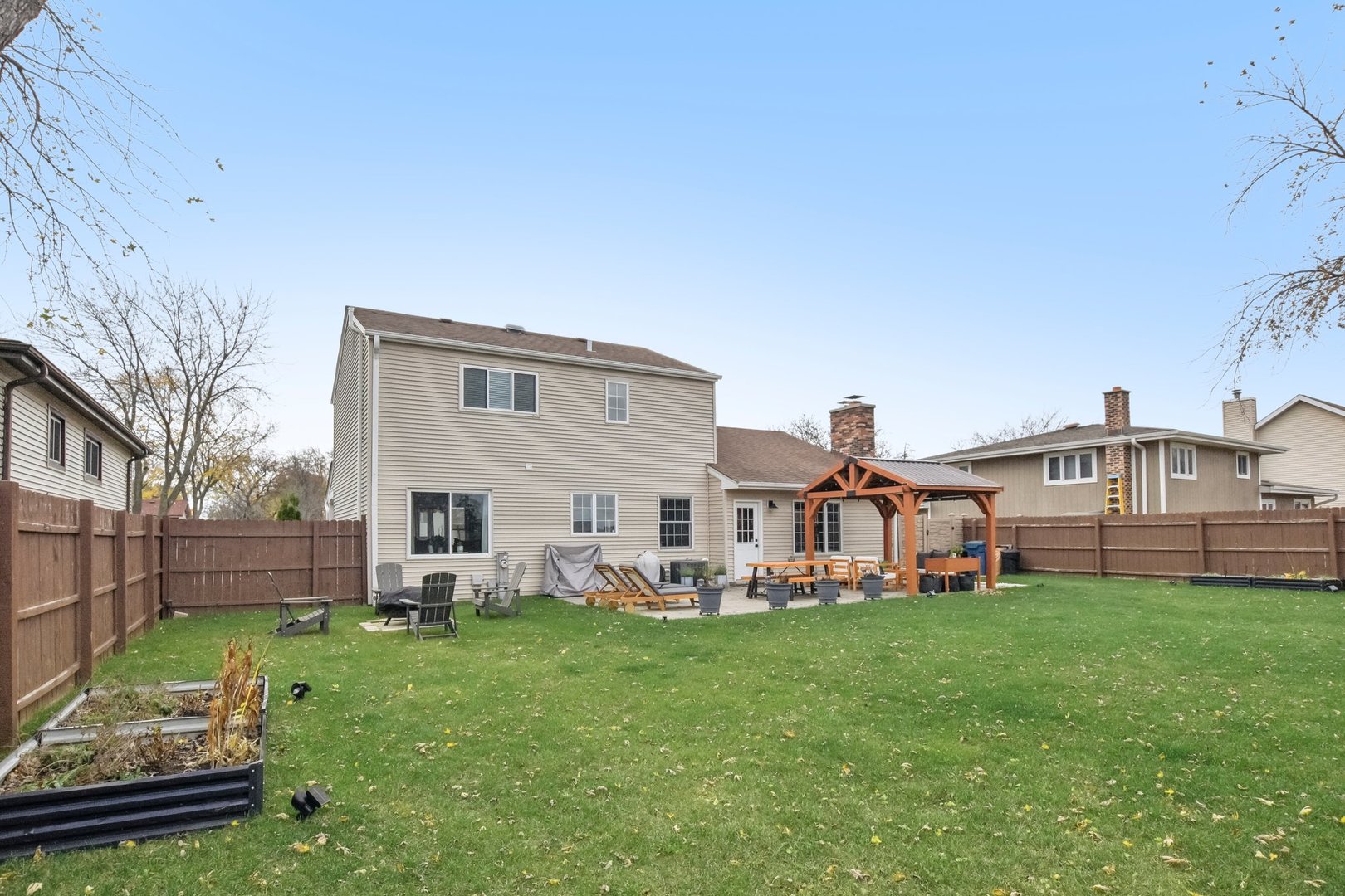 1828 Kings Point Drive North Addison, IL 60101 - Photo 38 of 42 Gallery Image 38