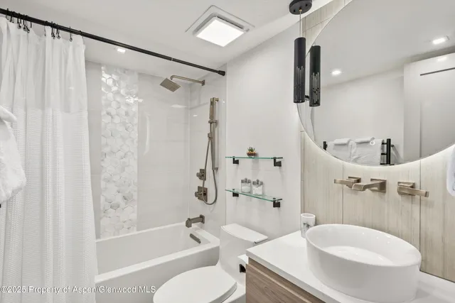 $10,000 | 434 East Main Street, Unit 104, Aspen, CO 81611